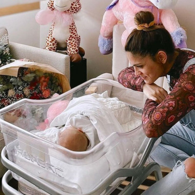 Συνατσάκη: Τα πρώτα λόγια μετά τον τοκετό: «Ένιωσα μια θλίψη...»