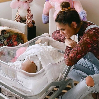 Συνατσάκη: Οι ανησυχίες για την κόρη της, την ξυπνούν συνεχώς