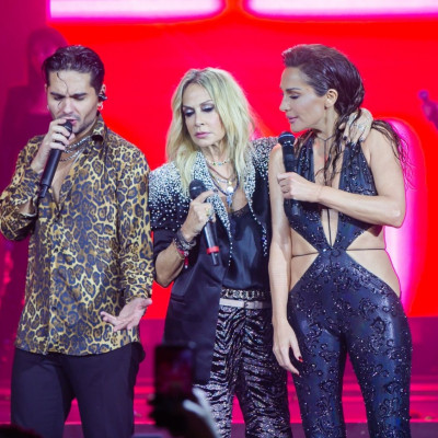 Βίσση: Τα «έσπασε» σε Βανδή- Μέλισσες το βράδυ των Χριστουγέννων!