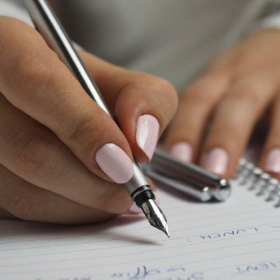 Στα άκρα: Τι λένε τα χέρια μας για την υγεία μας