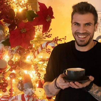 Πετρετζίκης: H κόρη του είναι fashion icon! Το απίθανο αξεσουάρ