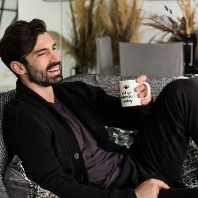 Στο μοντέρνο σπίτι ενός Survivor All Star: Ο Ηλίας Γκότσης δίνει ιδέες για διακόσμηση