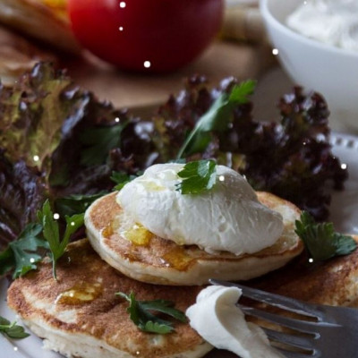 Άκης Πετρετζίκης: Pancakes με ρικότα