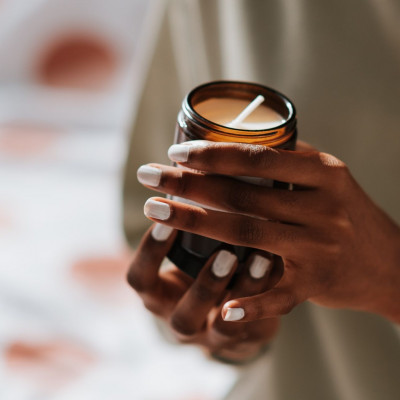 8 λόγοι που το σπίτι σου δεν μυρίζει ωραία και τι να κάνεις με τις ενοχλητικές μυρωδιές