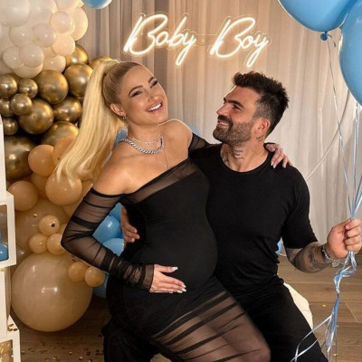 Ιωάννα Τούνη: Πήρε εξιτήριο από το μαιευτήριο – Τα πρώτα στιγμιότυπα