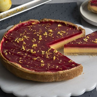 Άκης Πετρετζίκης: Τάρτα με λεμόνι και raspberries