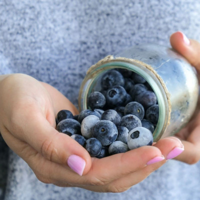 Ποιες τροφές ενισχύουν την καύση του κοιλιακού λίπους