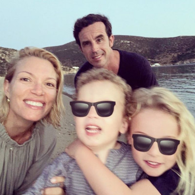 Bίκυ Καγιά & Ηλίας Κρασσάς γιόρτασαν τα γενέθλια του γιου τους με την πιο ευφάνταστη τούρτα