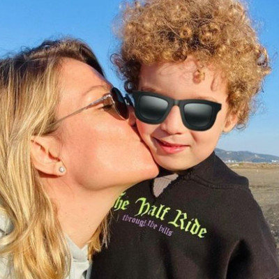 Βίκυ Καγιά: Ο γιος της έγινε πέντε ετών και δημοσίευσε υπέροχες φωτο