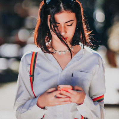 Sextortion: Τι είναι ο σεξουαλικός εκβιασμός και πώς θα προφυλαχθείς