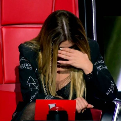 The Voice: Ξέσπασε σε λυγμούς η Έλενα Παπαρίζου