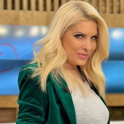 Μενεγάκη:Η αποκάλυψη για το τηλέφωνο του Λάτσιου & τον γιο της, Άγγελο