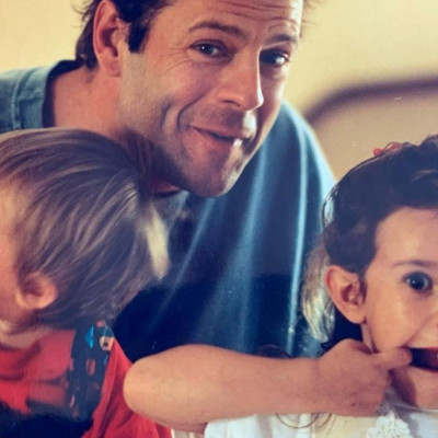 Η μετωποκροταφική άνοια του Bruce Willis και ο τρόπος που επηρεάζει τη σχέση με τις πέντε κόρες του