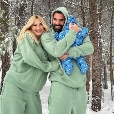 Τούνη: Μπορεί να είναι full time μαμά, αλλά ξεκίνησε πάλι γυμναστήριο!