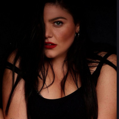 Δανάη Μπάρκα: Η συγκλονιστική φωτό από τις ράγες του τρένου