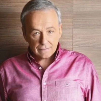 Μικρούτσικος: Η πρώτη φωτογραφία μέσα από το νοσοκομείο!