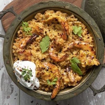 Άκης Πετρετζίκης: Γαρίδες μπιριάνι