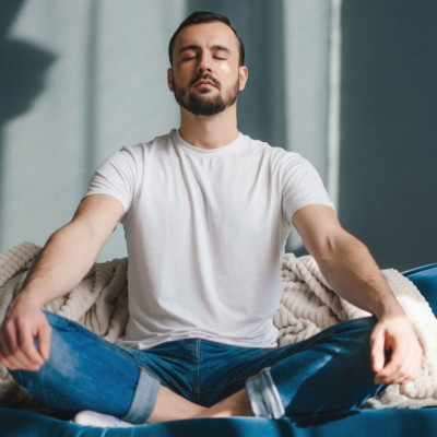 Γιόγκα: Τα οφέλη της για την ανδρική στύση