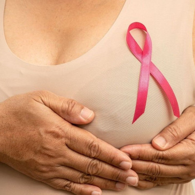 Ημέρα της Γυναίκας: Ενημερωτικό βίντεο πρόληψης για την αυτοεξέταση μαστού από την Affidea