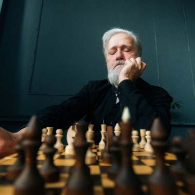 Πώς μπορεί να βλάψει την υγεία η χρόνια μοναξιά