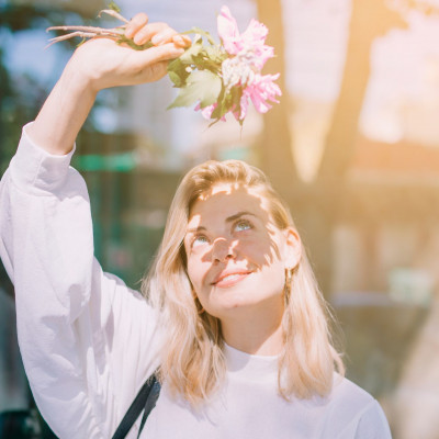 Immune boost: Πώς θα τονώσεις το ανοσοποιητικό σου και θα μείνεις μακριά από ιώσεις και αλλεργίες