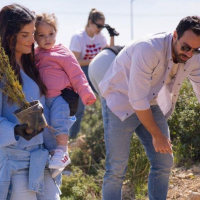 Μπόμπα: Το σπίτι της είναι... παιδότοπος! Έχει και… τραμπολίνο!