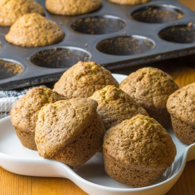 «Ναι» στα muffins βρόμης για το πρωινό σας – Επτά εύκολες συνταγές