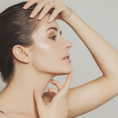 Οι ανάγκες της επιδερμίδας για λάμψη και νεανικότητα απαιτούν ολοκληρωμένη φροντίδα