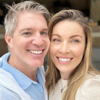 Χρουσαλά - Πατίτσας: Ο κήπος της υπερπολυτελούς βίλας τους