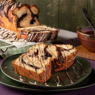 Άκης Πετρετζίκης: Μπάμπκα με σοκολάτα, κανέλα και πορτοκάλι