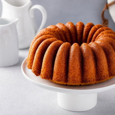 Η «καλή μας η γιαγιά» φτιάχνει νηστίσιμο κέικ πορτοκάλι