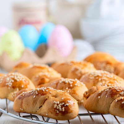 Συνταγές για κουλουράκια της Λαμπρής