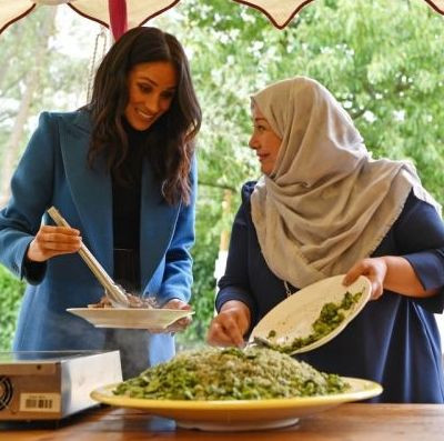 Η κρεμώδης νηστίσιμη σος ζυμαρικών της Meghan Markle με τρία υλικά μόνο