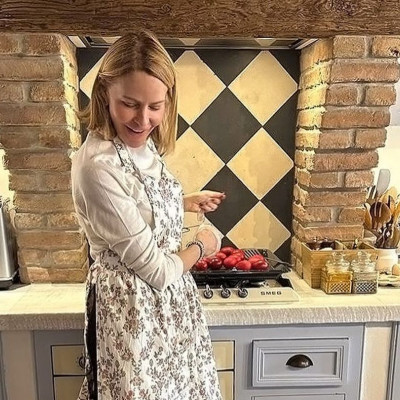 Πάσχα στην Πάτμο για την Τζένη Μπαλατσινού:Το σπίτι στο οποίο ο Κικίλιας Jr είναι ο καλύτερος βοηθός