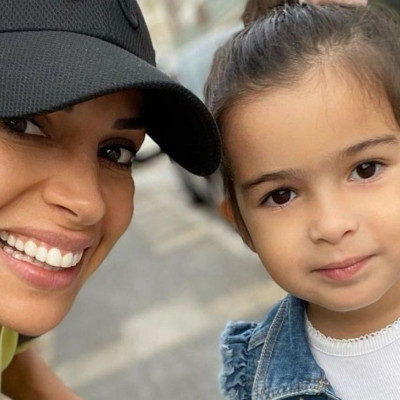 Στο νοσοκομείο η κόρη της Ελένης Χατζίδου