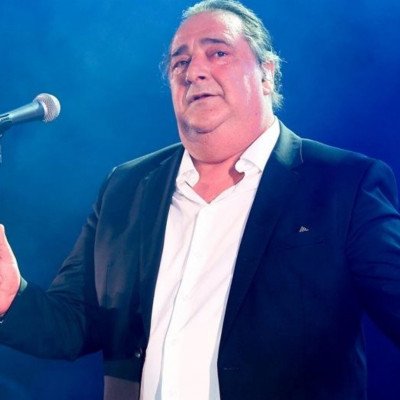 Βασίλης Καρράς: Η νέα φωτό μετά την απώλεια 42 κιλών-Αγνώριστος!