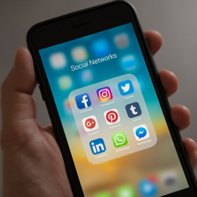 Μήπως τα blue checks του Twitter είναι παράνομα;