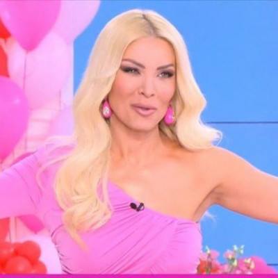 Καινούργιου: H έναρξη σε γιορτινή διάθεση & τα... ψυχολογικά της