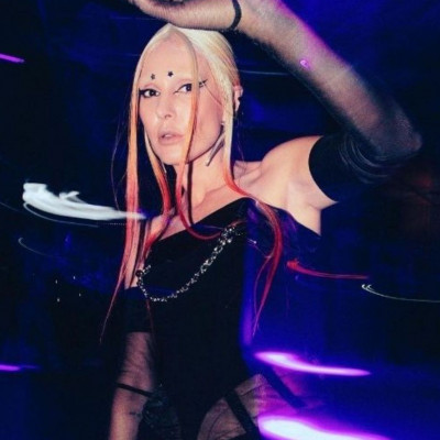 Τάμτα: Το σπίτι της δίπλα στη θάλασσα μοιάζει με πολυτελές resort