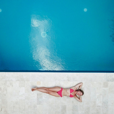 EMSCULPT NEO: Μία νέα συσκευή σμιλεύει το σώμα και σε γυμνάζει… χωρίς να σε κουράζει