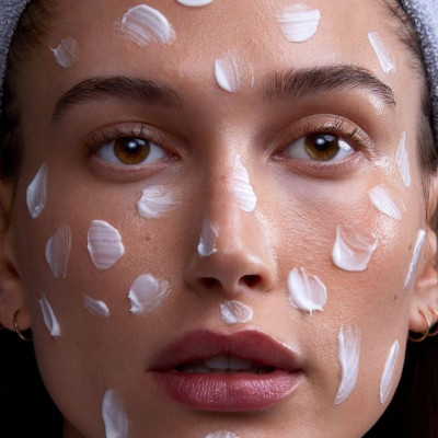 3 μύθοι για τη ρετινόλη που πρέπει να σταματήσεις να πιστεύεις