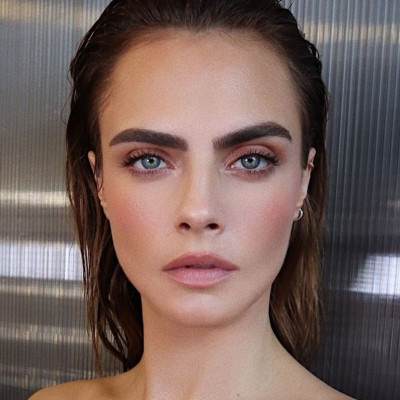 Brow Mascara: 5 προϊόντα που ορκίζονται τέλεια φρύδια