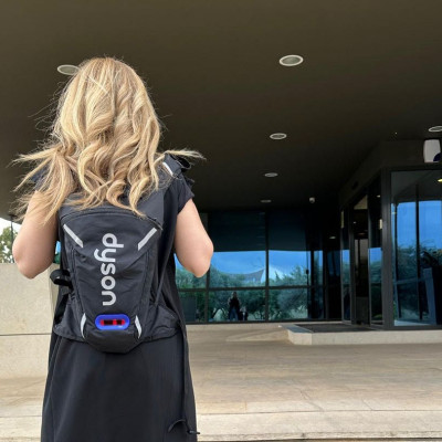 Πώς ένα backpack με έκανε να αναθεωρήσω όσα πίστευα για τον αέρα που αναπνέουμε