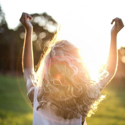 Πώς το φως επηρεάζει τη διάθεση, την παραγωγικότητα και τον ύπνο