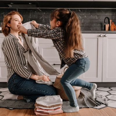 Όταν μία διαδρομή με το μετρό αρκεί για να μυρίσουν τα πάντα γύρω σου… μανούλα!