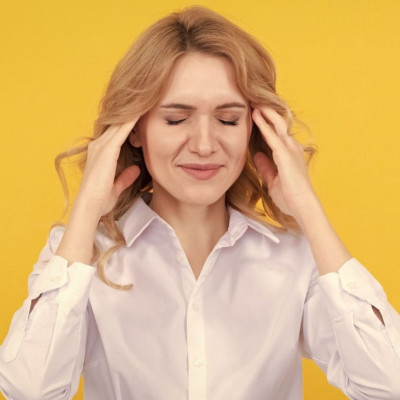 Ημικρανία: Πώς συνδέεται με τον κίνδυνο εγκεφαλικού