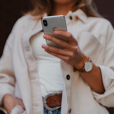 Τι είναι οι beige flags, που trendάρουν στο TikTok;