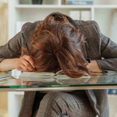 Έξι προβλήματα υγείας που προκαλούν μόνιμη κούραση