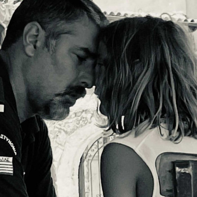 Βασίλης Μπισμπίκης: Ο γιος του πήγε στην εξοχή - Σπάνια φώτο