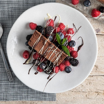 Άκης Πετρετζίκης: Semifreddo σοκολάτας